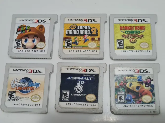 Nintendo 3DS lote de jogos cartuchos + brinde