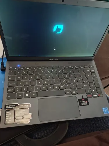 Notebook positivo 
