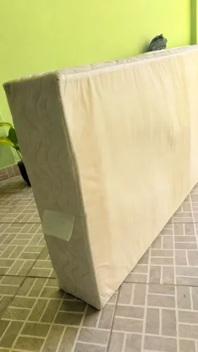 Cama Box de Solteiro Ortobom em Ótimo Estado