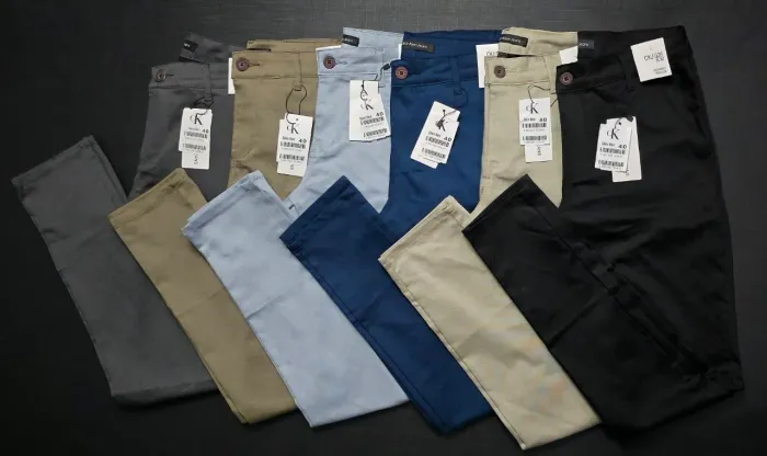 Calça ckj sarja alfaiataria acetinada