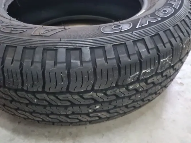 Pneu 245/65 R17