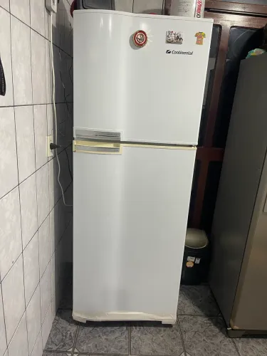 Geladeira Continental Duplex Branca