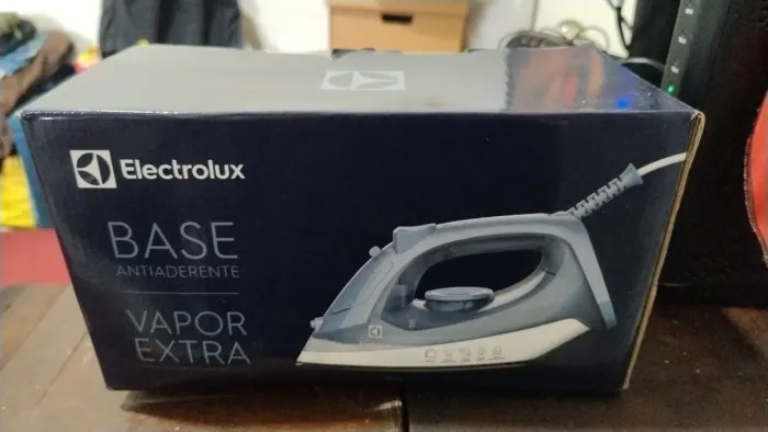 Ferro de passar Eletrolux