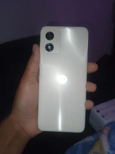 Motorola e 13