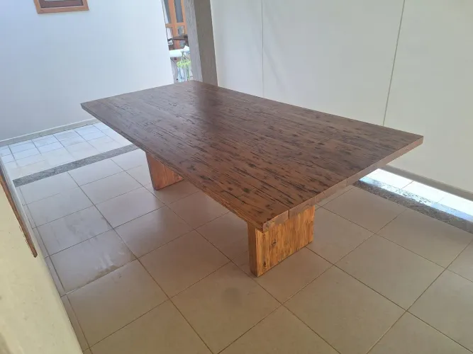 Mesa madeira 