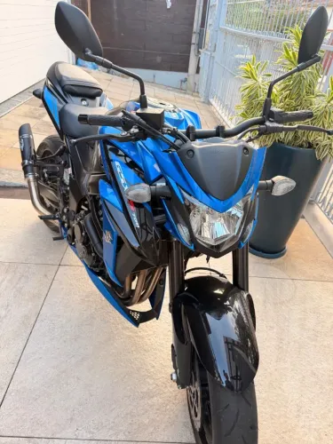 Suzuki GSX-S 750