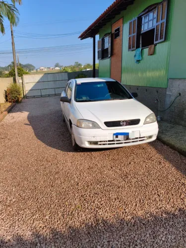 Chevrolet Astra GL 1.8 MPFI 3P 2000