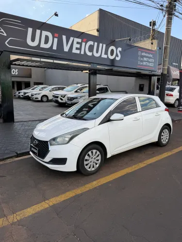 Hyundai HB20 Unique 1.0 Flex 12V Mec. 2019