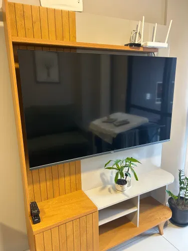 Rack / Televisão- semi novo