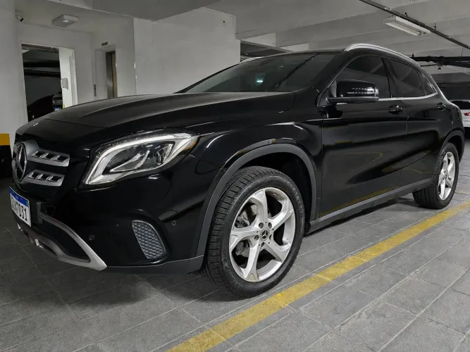 Mercedes-Benz GLA-200 GLA 200 Night 1.6. TB 16V Flex Aut. 2019