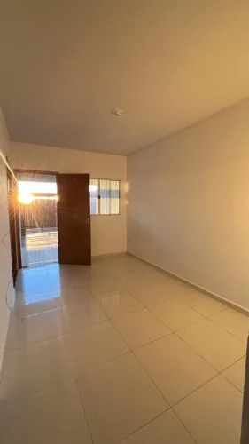 Casa nova laje , em Sabaudia! 3 quartos, sala, cozinha separados! Jd de inverno, garagem