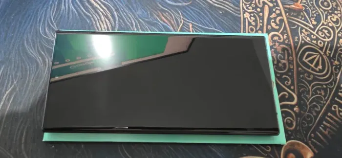 S22 ULTRA COM DEFEITO (RETIRADA DE PEÇAS)