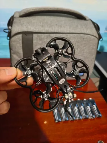 GEPRC TinyGO FPV Completo | Drone + Óculos + Controle + 7 Baterias