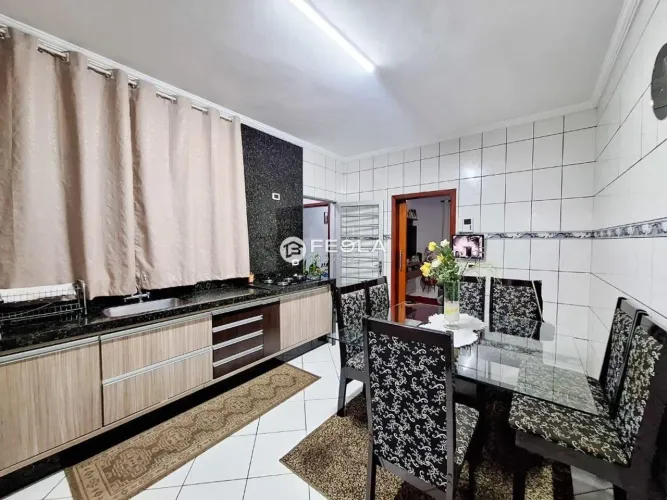 Casa à venda em Santa Bárbara D'Oeste, Loteamento Planalto do Sol, com 2 quartos, com 90 m