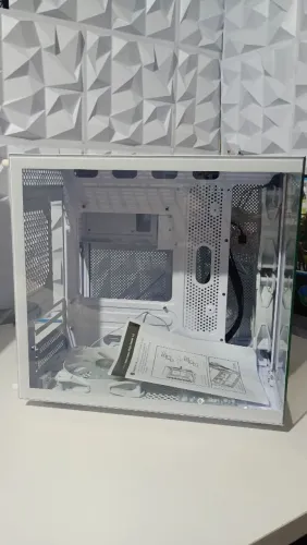 Gabinete Aquário Gamer Ninja Kazan X3, mini Tower Vidro Temperado M-Atx + 3 Fans Incluso