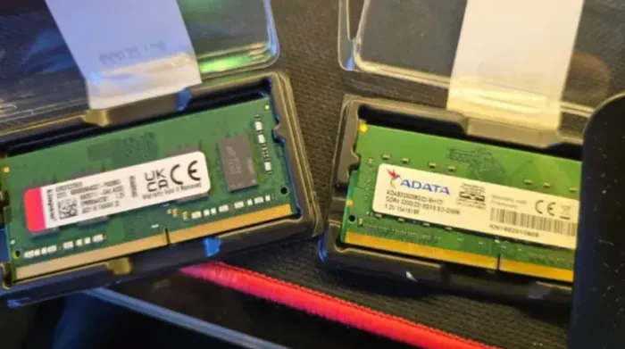 16GB Memória RAM (duas x8GB) DDR 4 PC 3200 - ADATA e Kingston