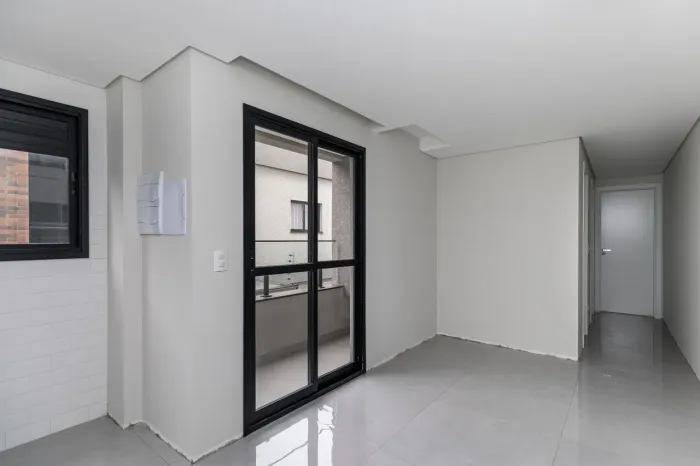 Apartamento à venda com 2 quartos no Centro em Pinhais/PR