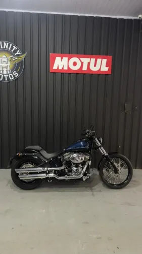 HARLEY-DAVIDSON BLACKLINE FXS 2012/2012 COM APENAS 5.225 KM RODADOS