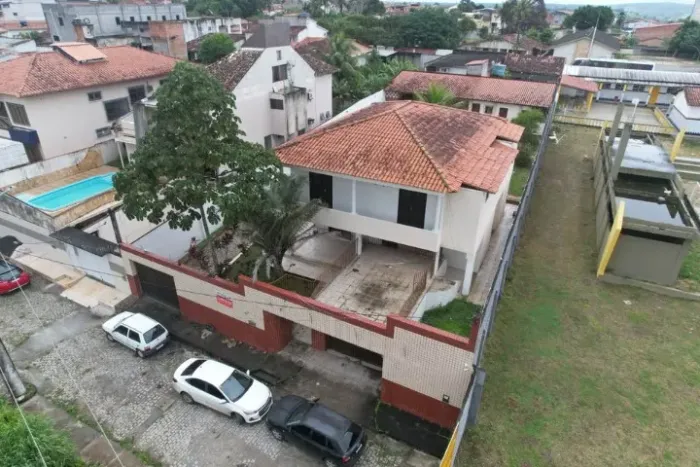 Casa Ampla e Aconchegante no Pioneiro - Catu - Bahia - 4/4
