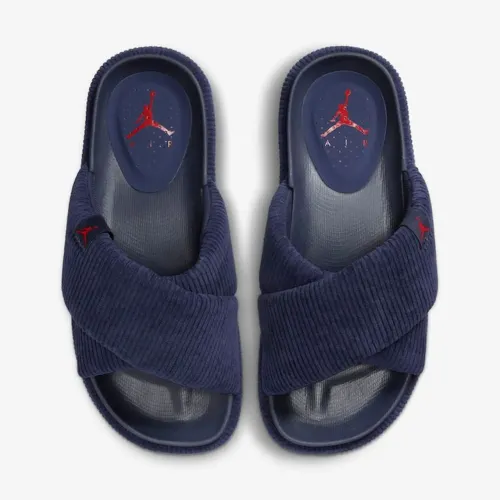 Chinelo Jordan Sophia