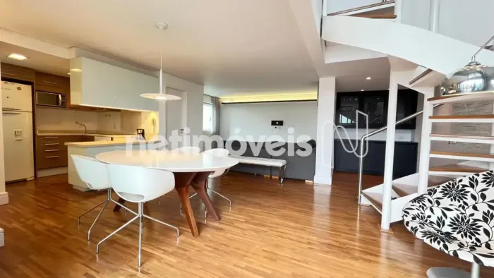 LOCAÇÃO / VILA NOVA CONCEIÇÃO - Apartamento duplex mobiliadocom 103,43m²; | 2 vagas