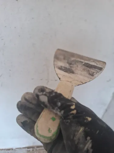 Pintor disponível chama