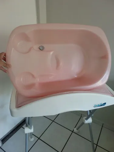 Banheira Bebê com Trocador Burigotto Tchibum USADO