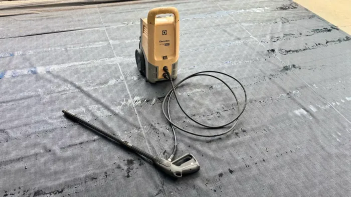 Lavadora de Alta Pressão Electrolux Ultra Wash - 2500 Libras Mangueira 4m UWS10