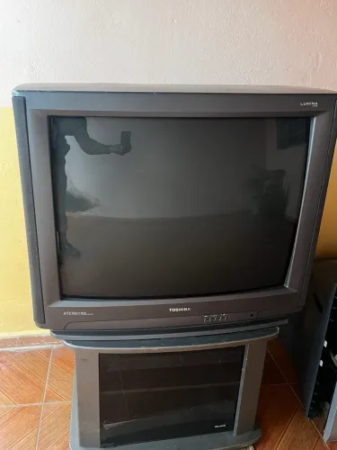 TV de tubo Toshiba Lumina Line 34 polegadas