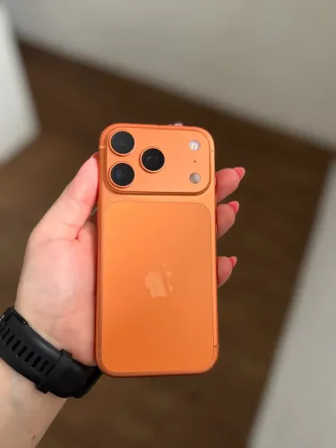 NOVINHO! iPhone 17 PRO Laranja Zerado
