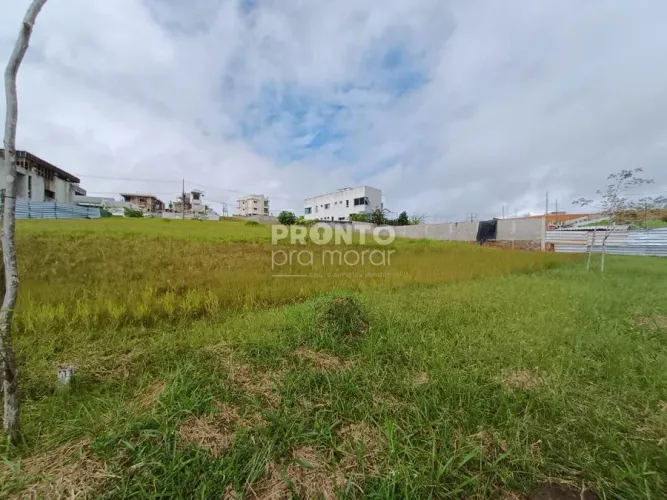 Lote/Terreno/Condomínio em Vargem Fria