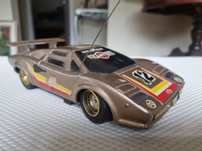 Carrinho Antigo Controle Remoto Mimo Lamborghini Countach Anos 80