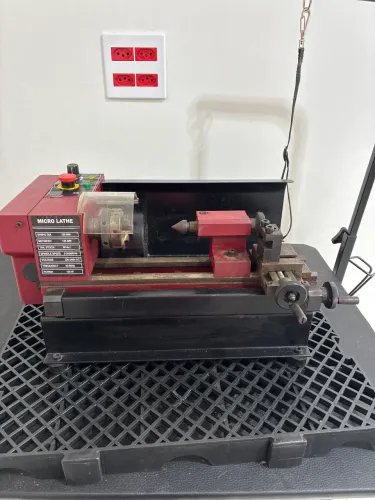 Torno de bancada