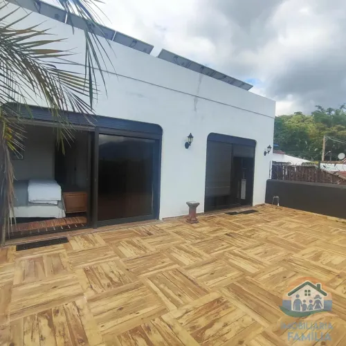 EXCELENTE OPORTUNIDADE SOBRADO PARA VENDA EM CONDOMÍNIO LOCALIZADO NA PRAIA EM GUAECÁ NO L