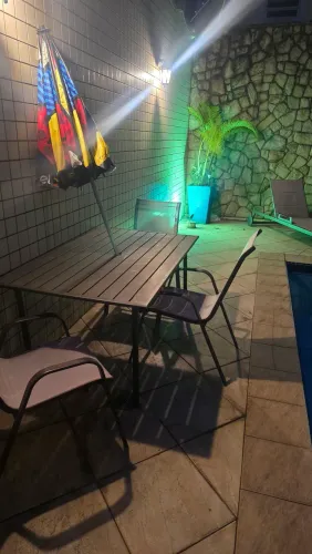 Mesa de piscina 
