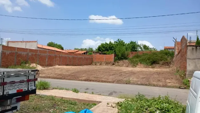 Dois Lote à Venda no Bairro Angelim, Teresina - 792 m², Residencial/Comercial