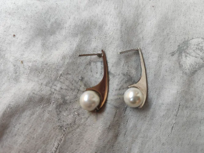 Brincos de bijouteria 