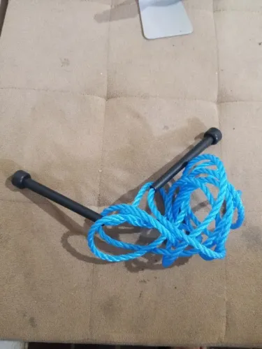 Corda de pular pequeno