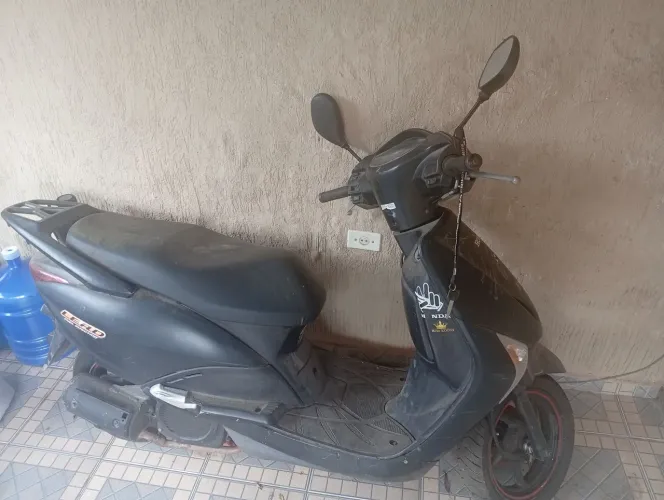 Honda lead 2010 * Para retirada de peças *