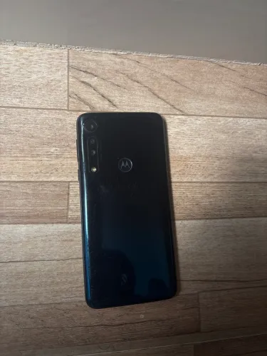 Motorola One Macro