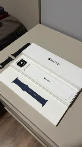 Apple Watch SE ( 1.ª Geração ) 40mm GPS, Alumínio Prata, Caixa e Acessórios 