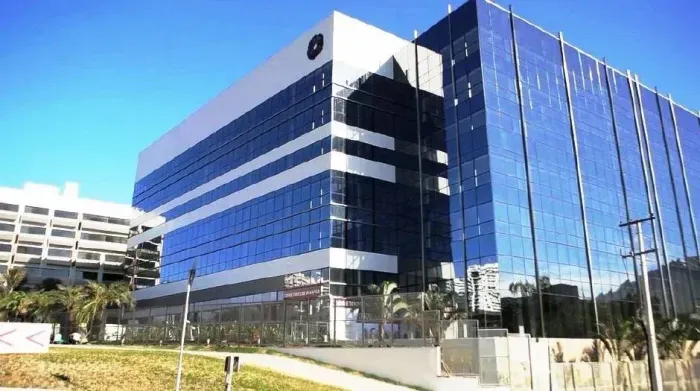 LOJA 72m2 A PREÇO DE SALA COMERCIAL - OPORTUNIDADE