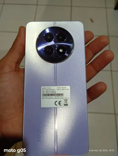 Realme 12