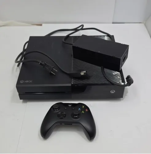 Xbox one com controle e fonte original