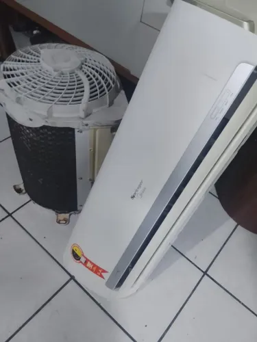 Ar condicionado