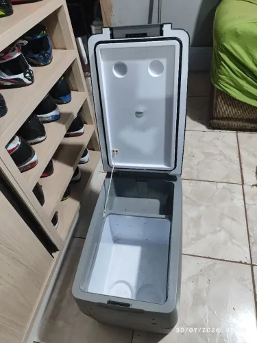 Geladeira pra caminhão elber