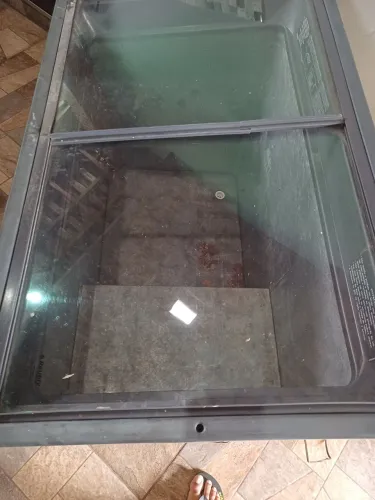Vende se freezer COM DEFEITO troca compressor