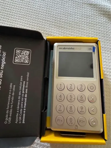 Vende-se maquina moderninha plus 2 modelo novo. Nova