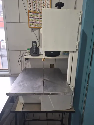 Vendo serra fita