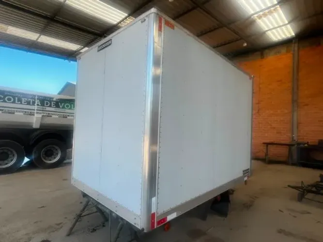 vendo Bau para Kia Bongo